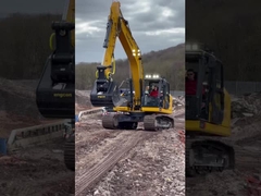Économies d'énergie Utilisé petit bulldozer LIUGONG B160 avec pelle à inclinaison droite
